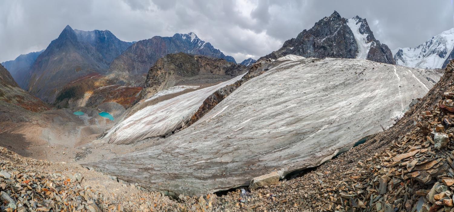 Cordillera y glaciar